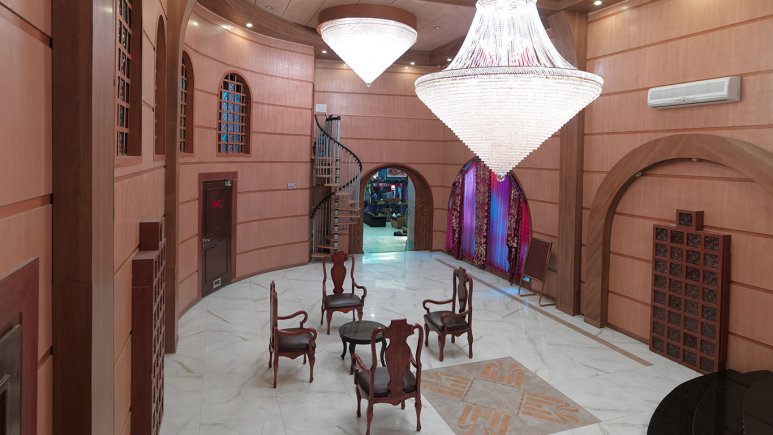 فضای داخلی هتل بزرگ فردوسی تهران